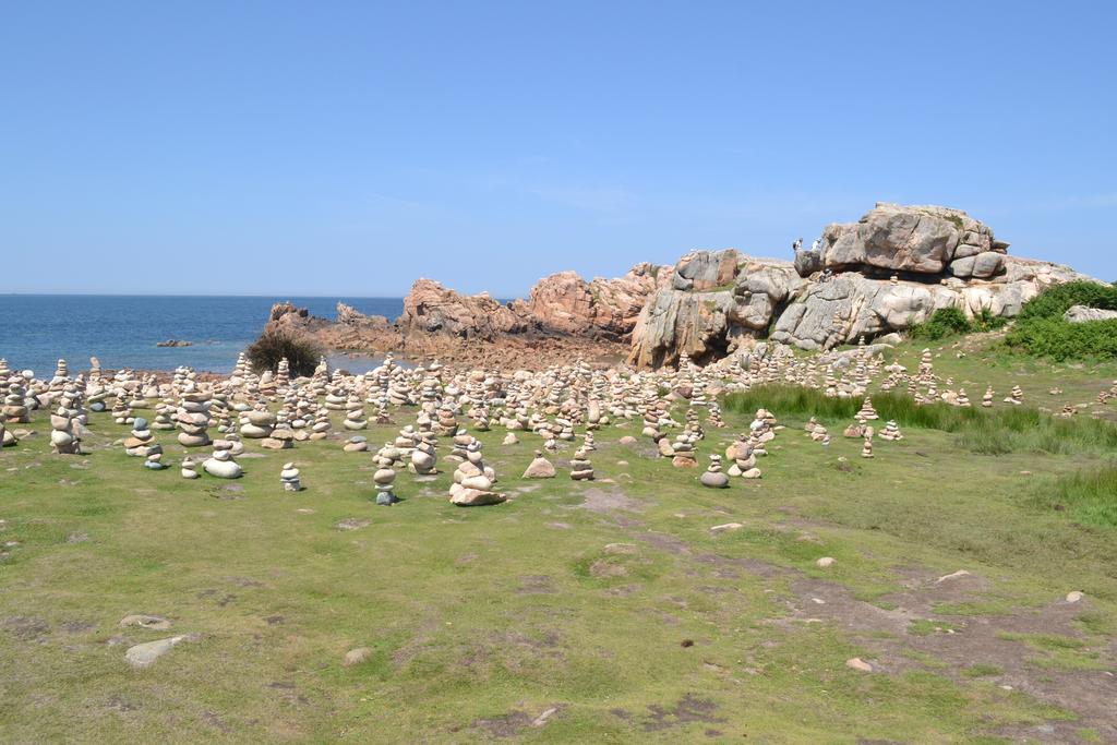 Gite Des Gardiens De Phare Lézardrieux Rom bilde